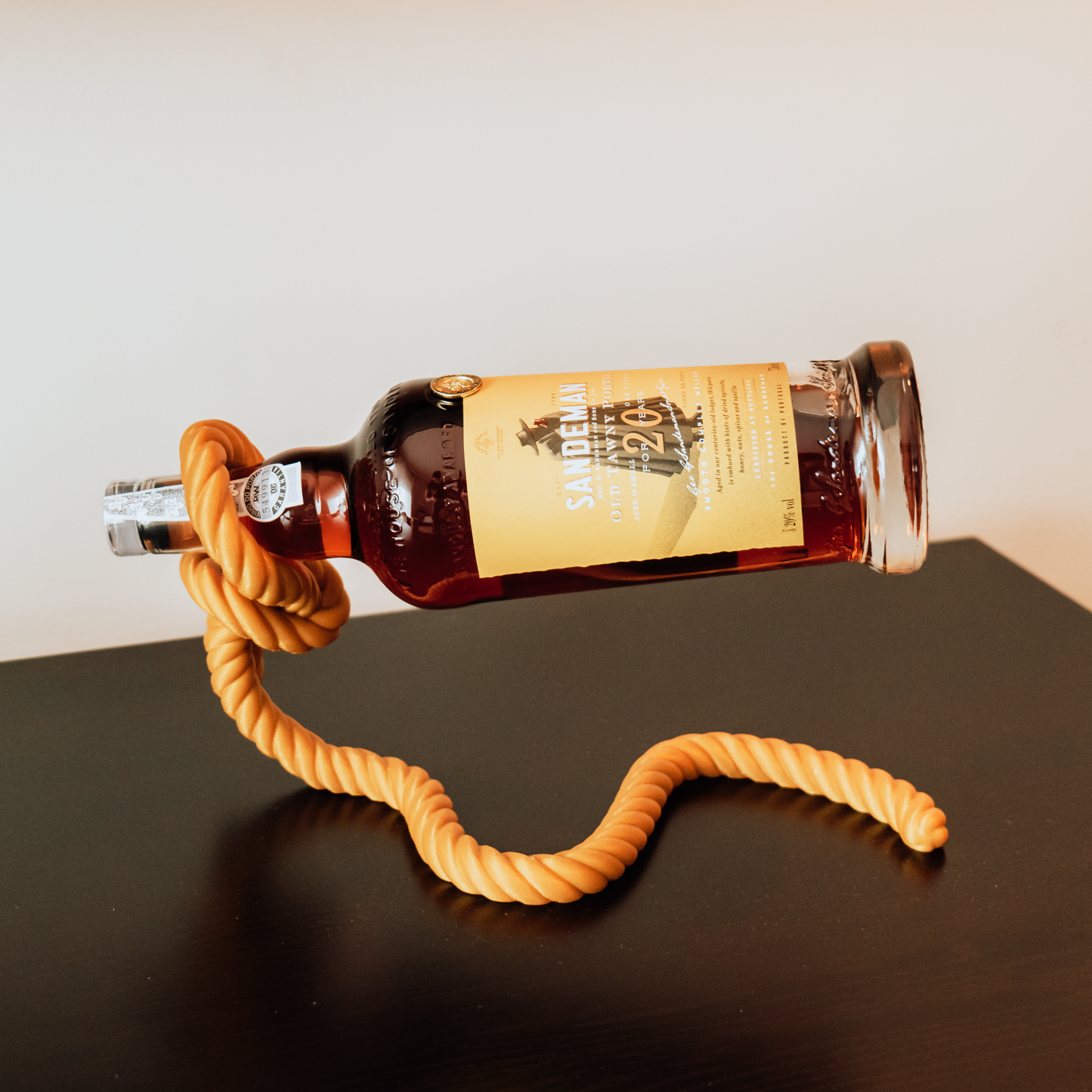 Wine Lariat