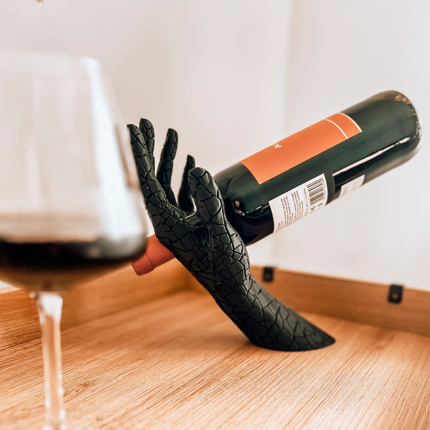 Ilvino Hand