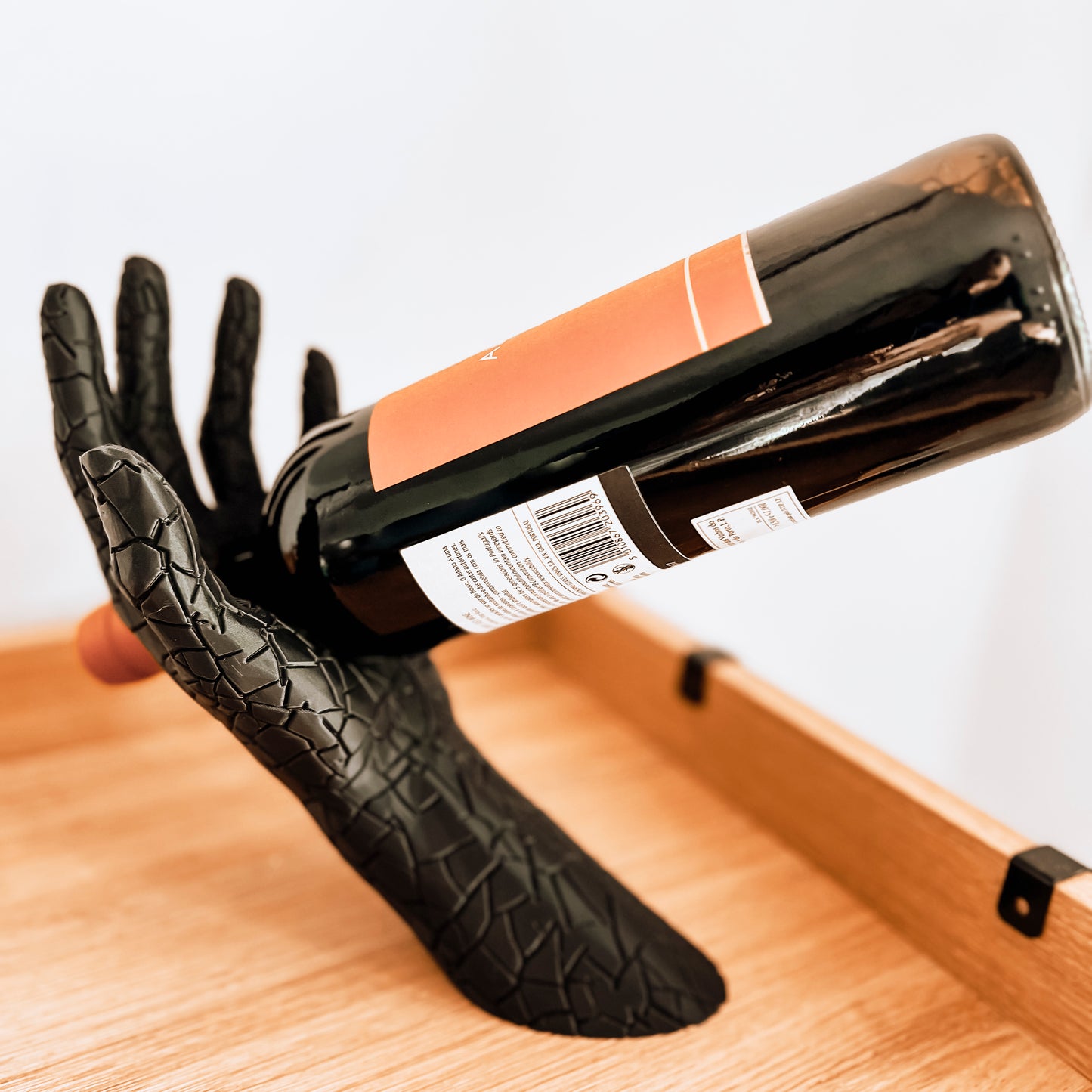 Ilvino Hand